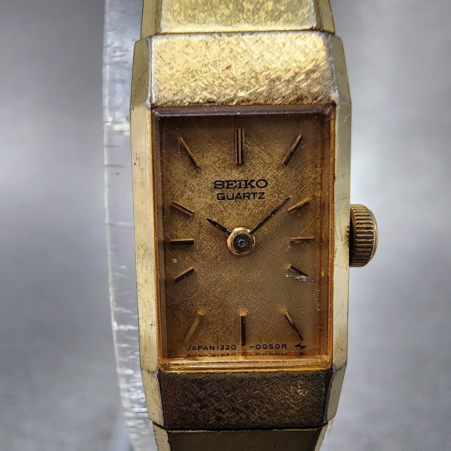 VTG Seiko Watch Women 12mm Gold Dial Gold Tone Rectangle 13205049 New Battery1