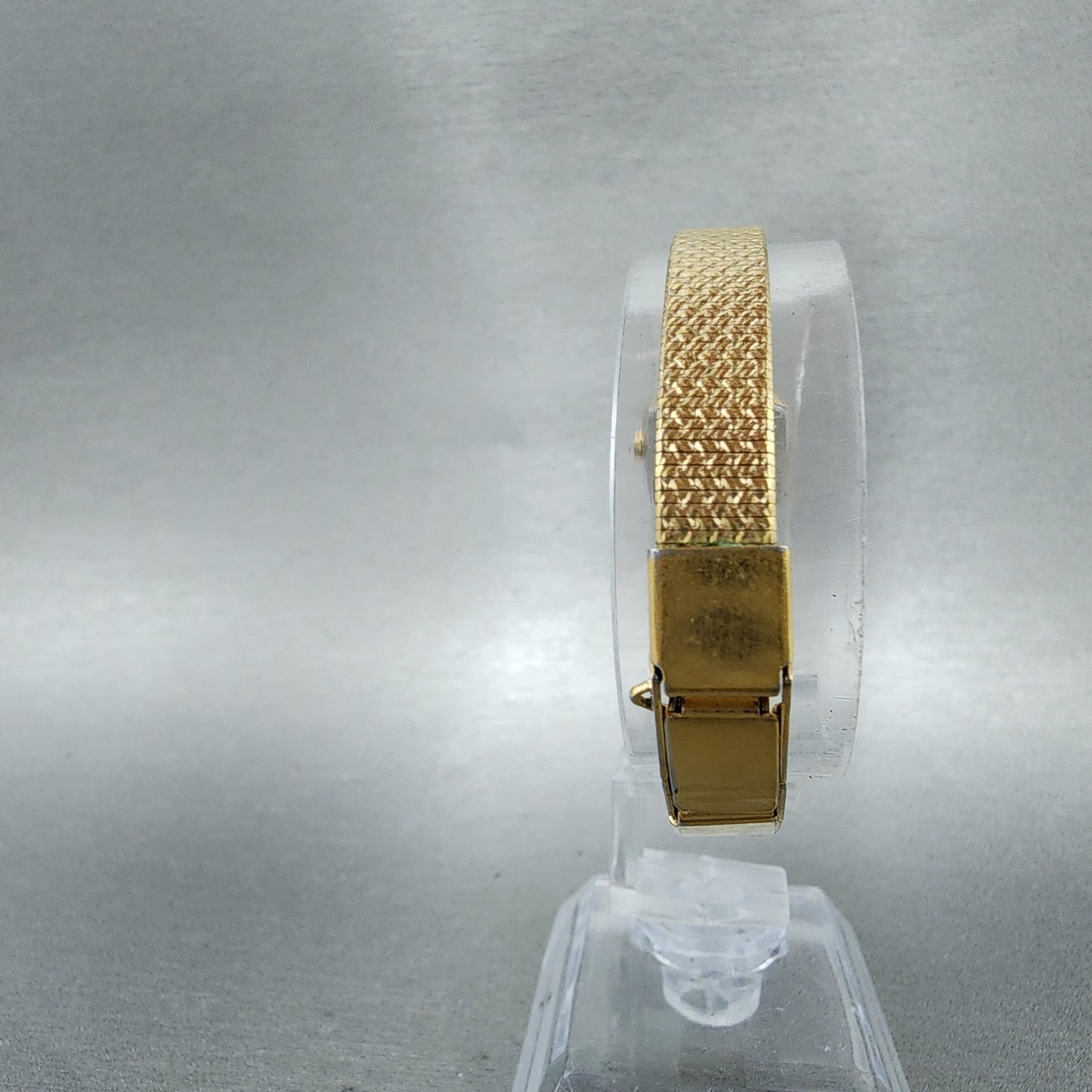 Bulova Tank Watch Women 16mm Black Dial Gold Tone Rectangle P4 New Battery7