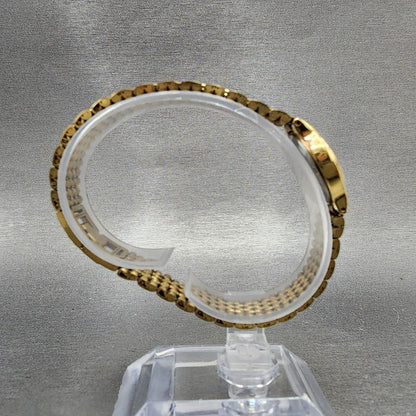 Seiko Watch Women 19mm White Dial Gold Tone Round V4010289 New Battery8