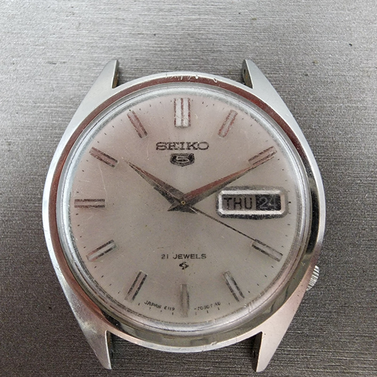Seiko 5 Watch Men 35mm White Dial Steel Daydate Round 61197000 PARTS0