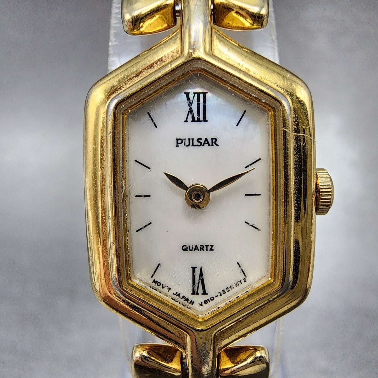 Pulsar Watch Women 17mm MOP Dial Gold Tone Hexagon V8105880 New Battery0