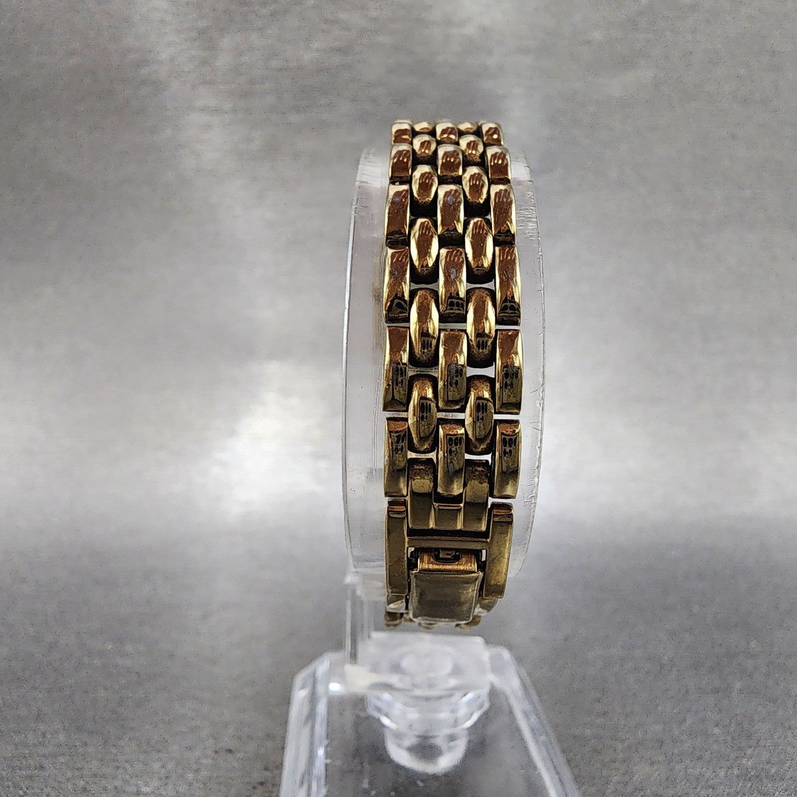 Seiko Tank Watch Women 13mm Silver Tone Gold Tone Rectangle 2e206859 NewBattery7