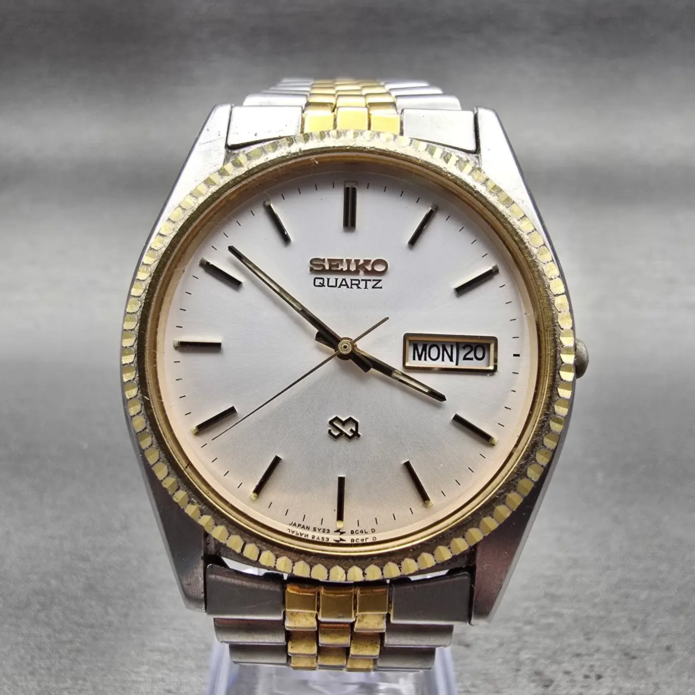 Seiko President Watch Men 35mm Silver Dial Two Tone Daydate 5Y23-8A69 New Batt0
