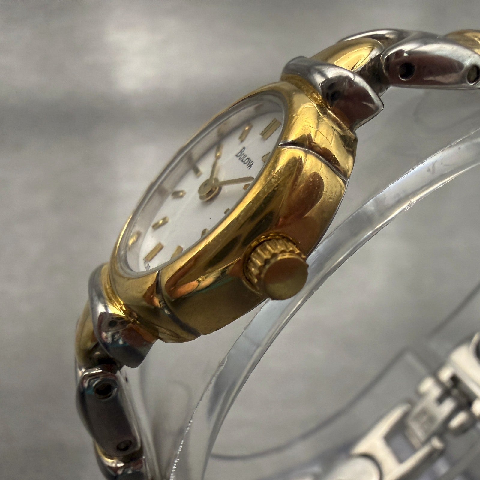 Bulova Watch Women 17mm White Dial Two Tone Oval 98L39 New Battery2