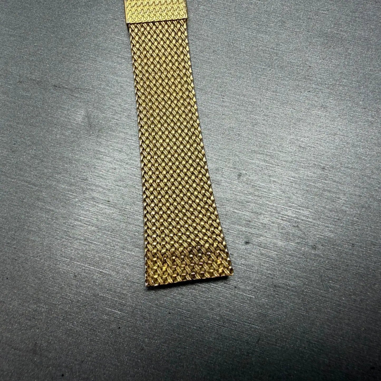 Seiko Tank Watch Men 25mm Black Dial Gold Tone Rectangle READ!! 7430-5499 NewBat10