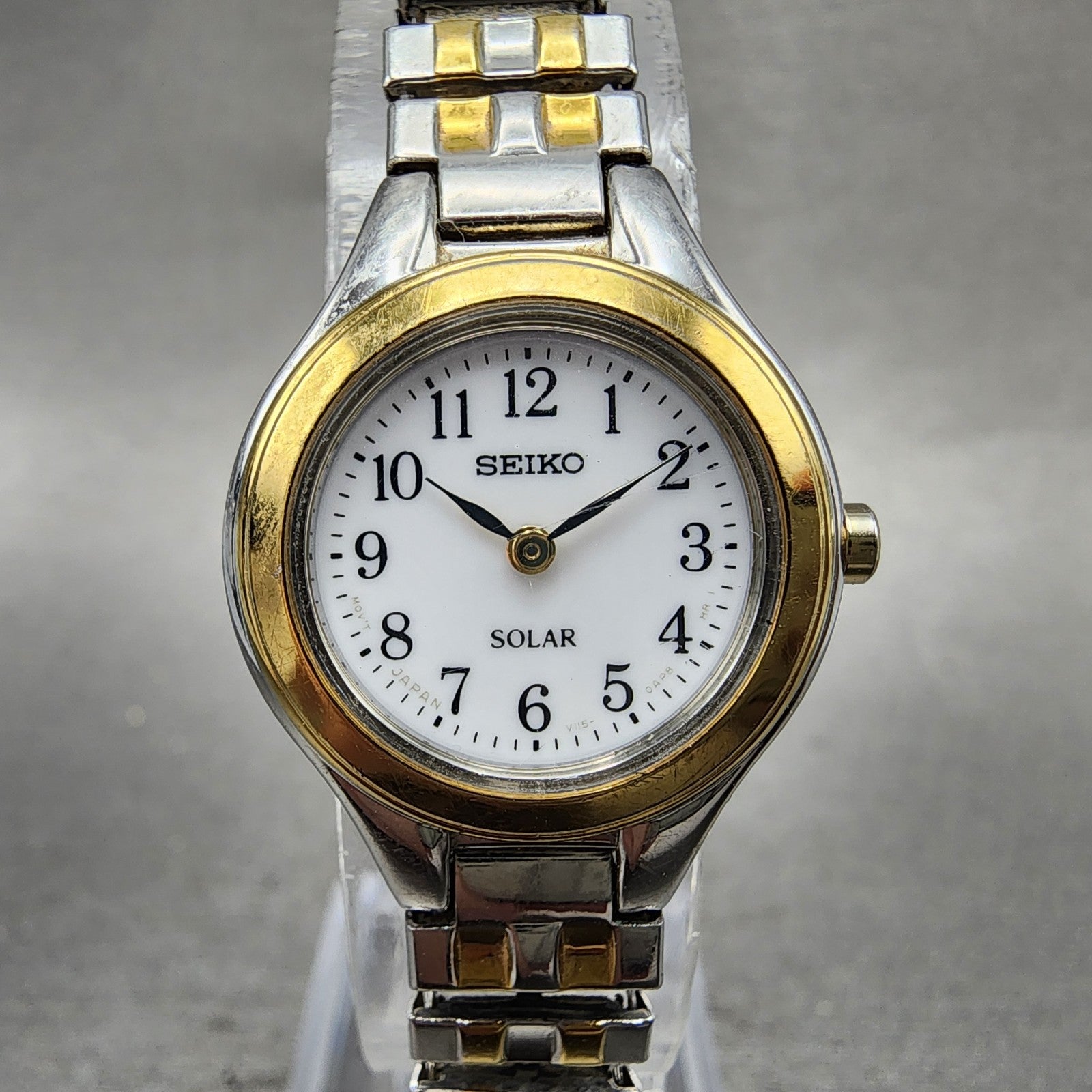 Seiko Solar Watch Women 22mm White Dial Two Tone Round V1150AG0 Runs0