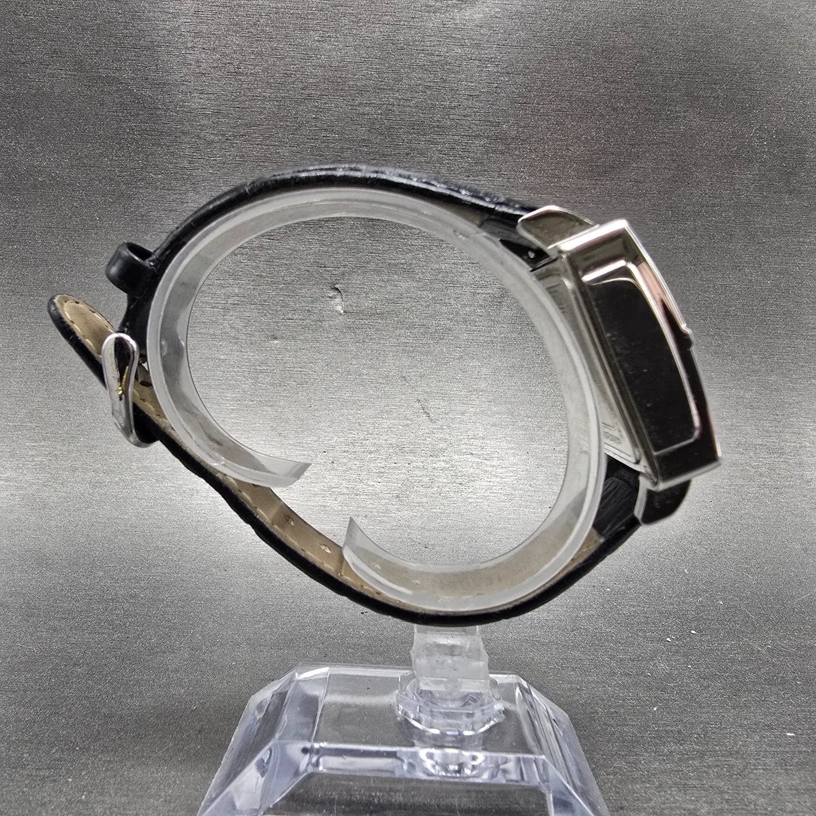 Invicta Wildflower Tank Watch Women 33mm White Dial Silver Tone 14433 New Batt8
