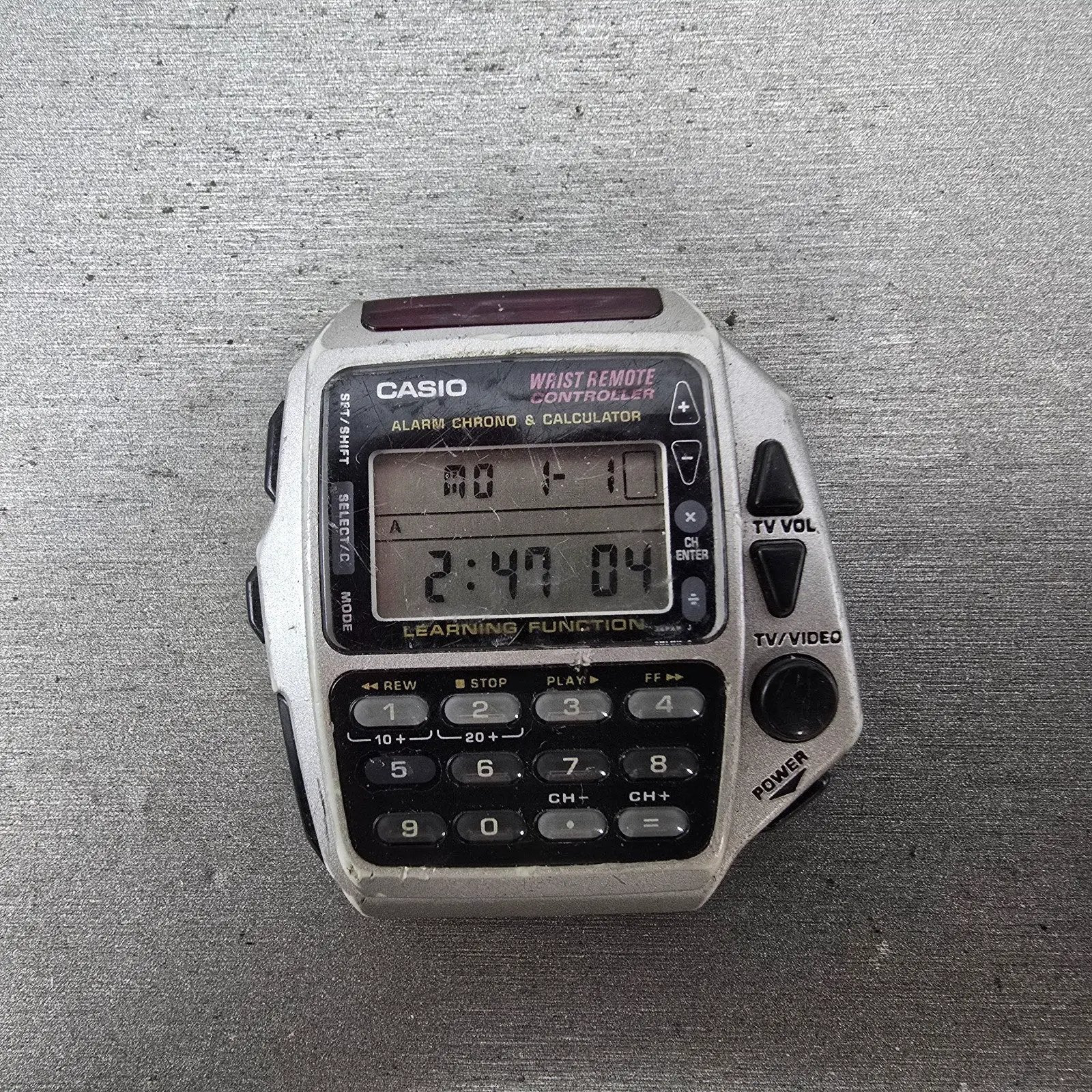 Casio Wrist Remote CMD-40 Watch Men 43mm Black Gray Rectangle VTG PARTS0