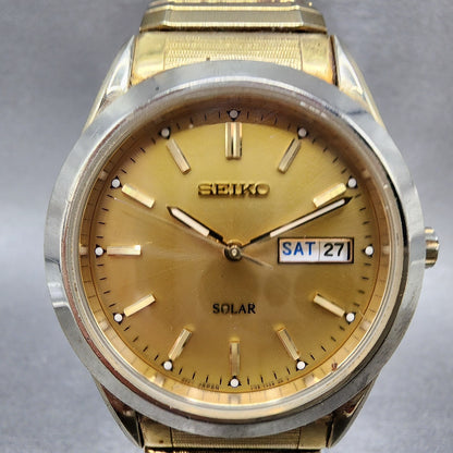 Seiko Solar Watch Men 37mm Champagne Dial Gold Tone Daydate V1580ab0 Runs1
