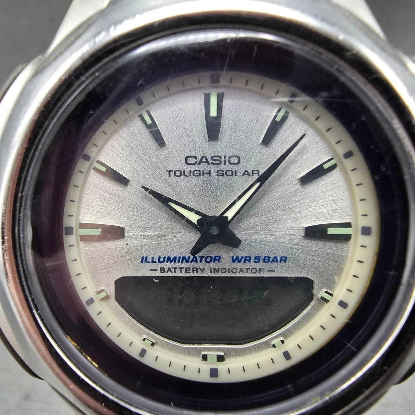 Casio AW-S90 Watch Men 41mm Silver Dial Silver Tone Analog Digital Solar Works1