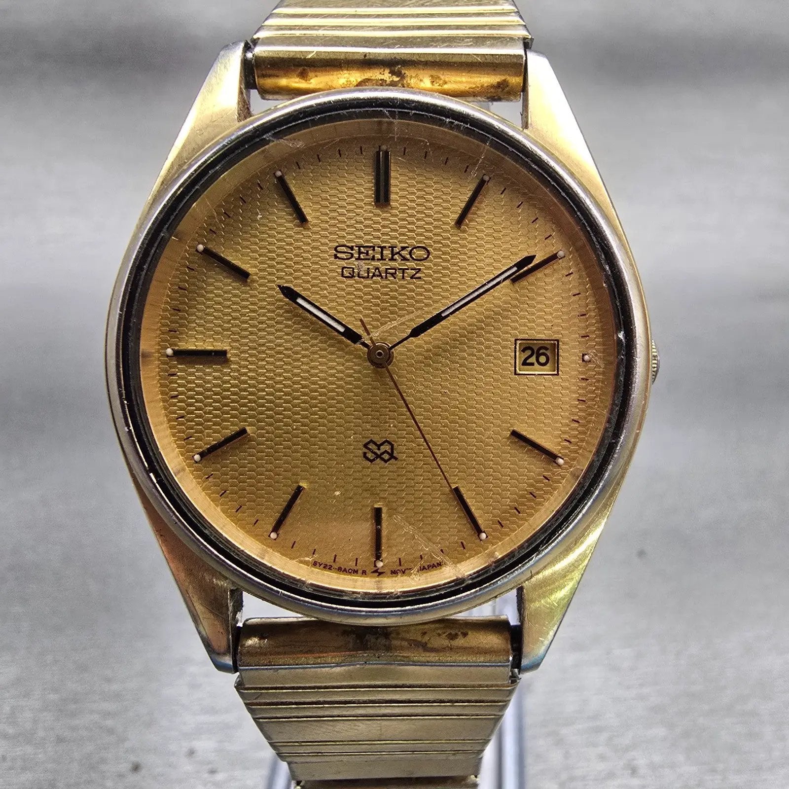 Seiko SQ Watch Men 35mm Gold Dial Gold Tone Date Round 5Y22-8A08 New Battery VTG0