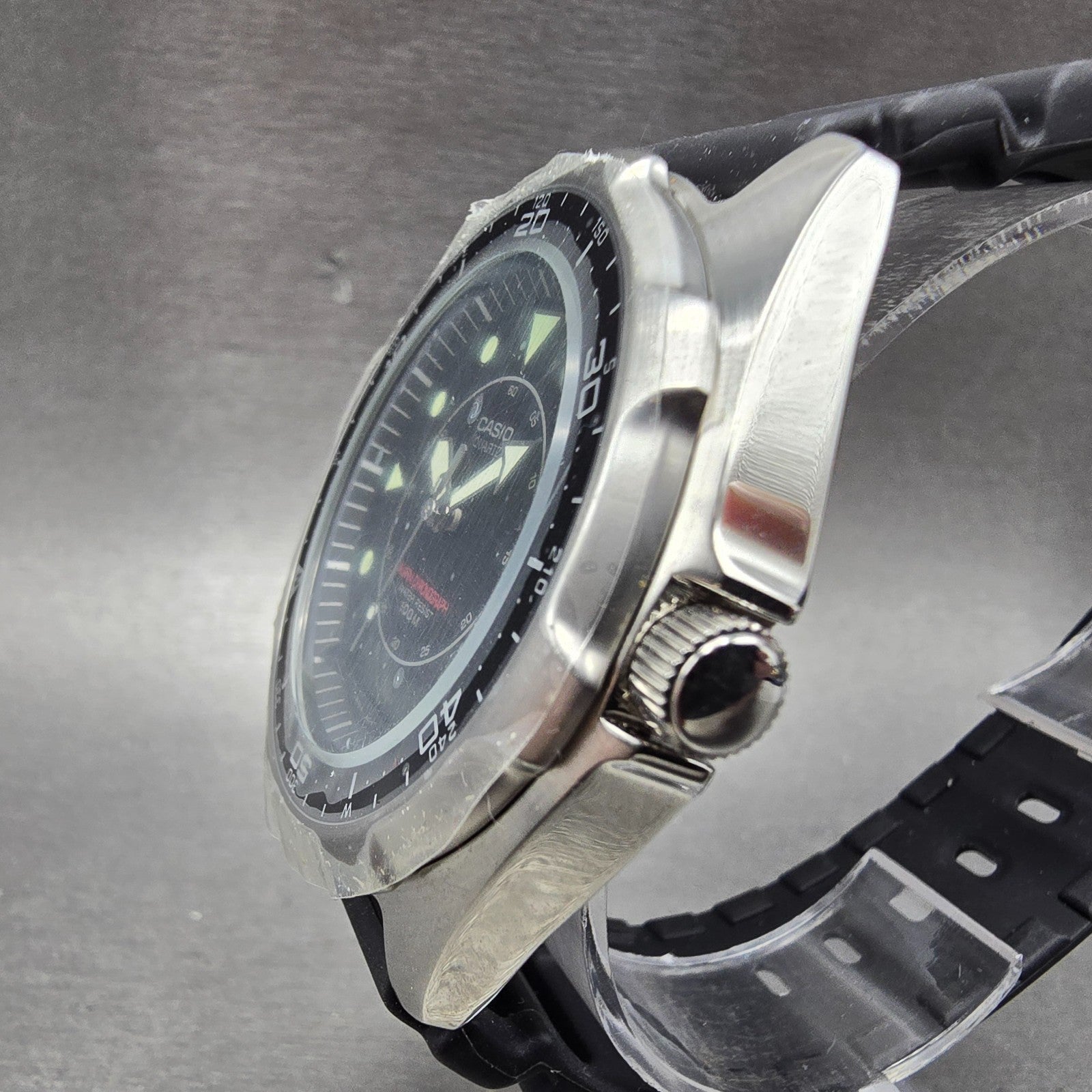 Casio Arine Watch Men 45mm Black Dial Silver Tone Alarm AMW-320R New Batt NOS2