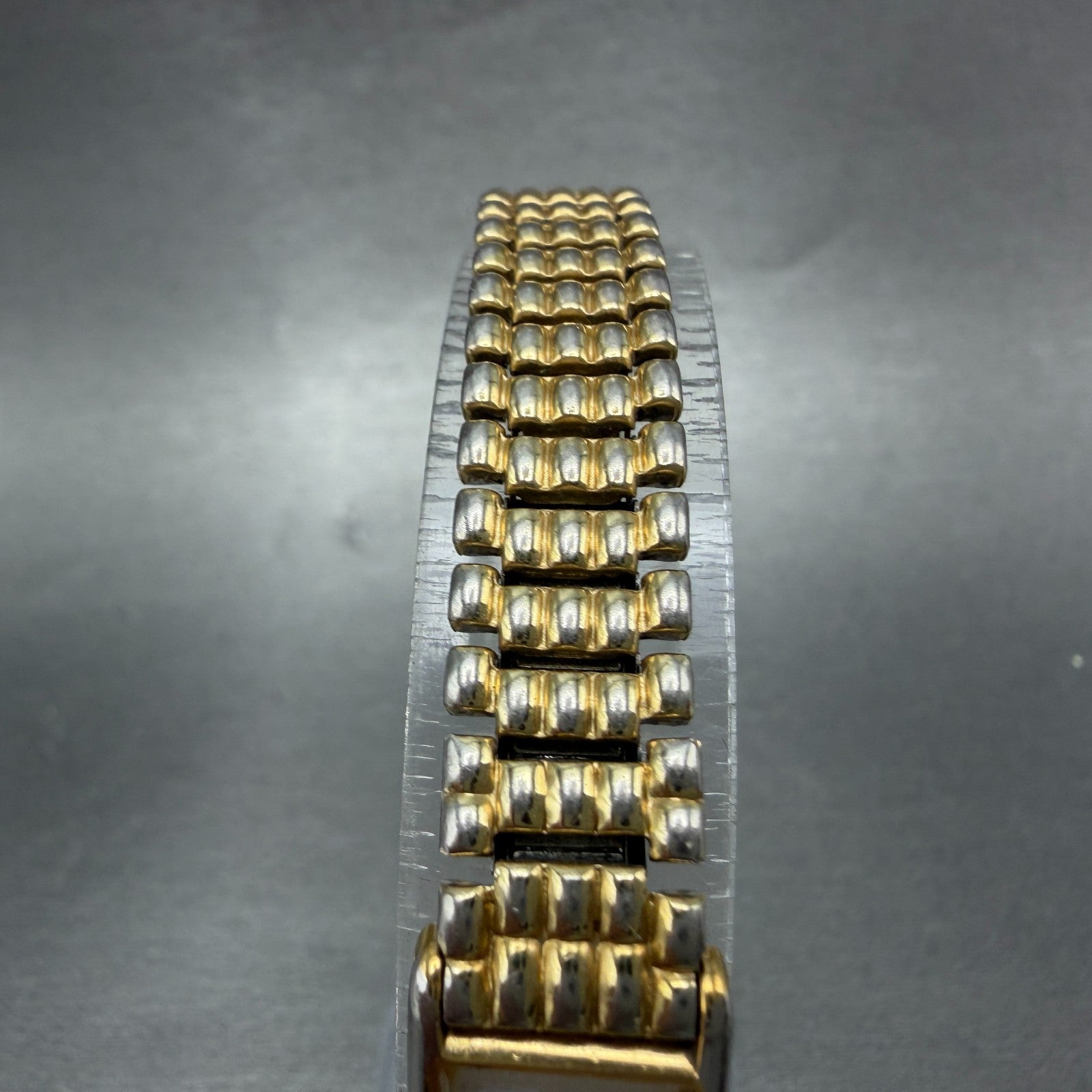 Seiko Tank Watch Women 13mm White Dial Gold Tone Rectangle 2e20-6129 New Battery4