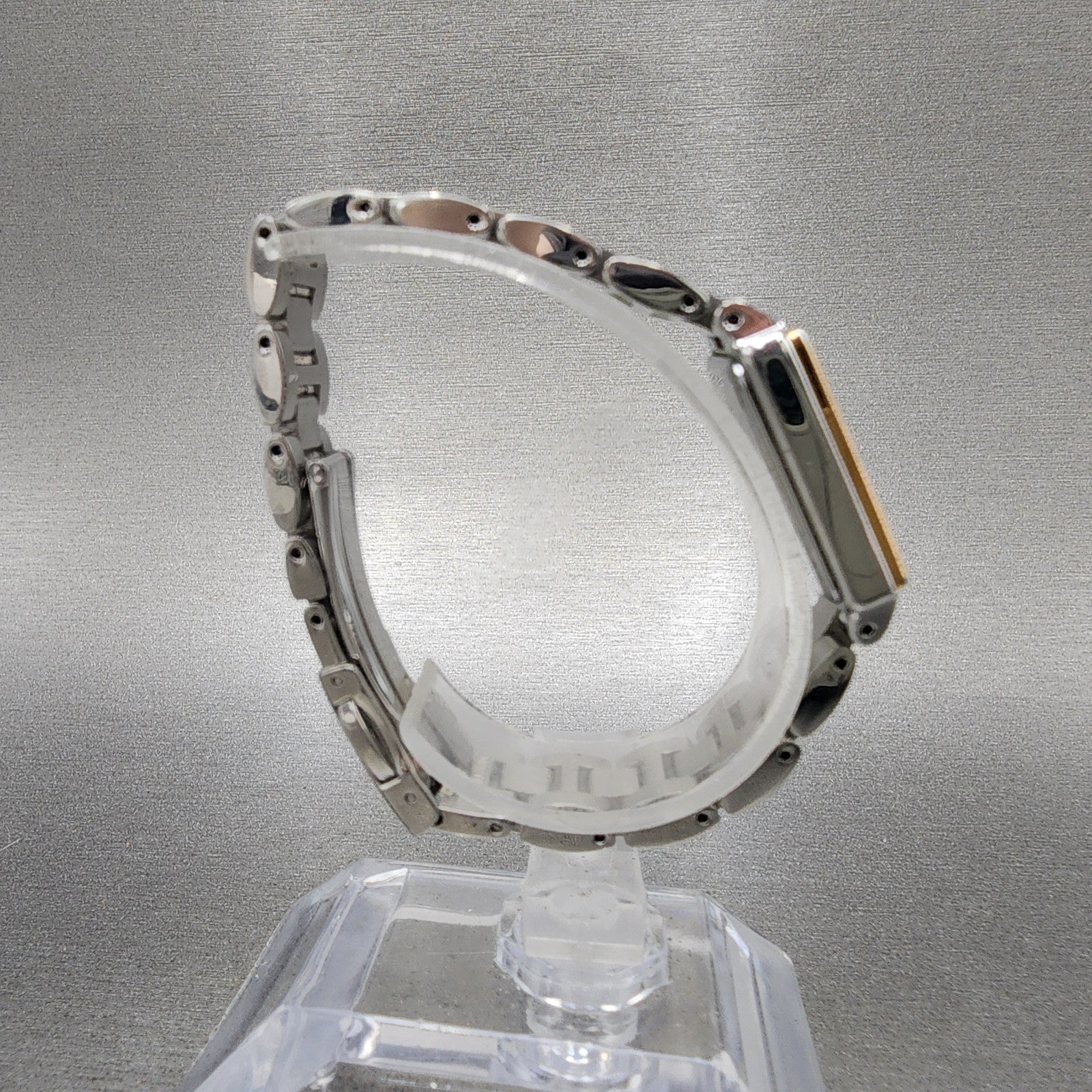 Seiko Solar Tank Watch Women 18mm White Dial Two Tone Rectangle Lukia RunsB8