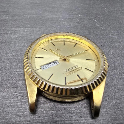 Citizen CQ Watch Men 35mm Champagne Dial Gold Daydate 3801-289471 PARTS3