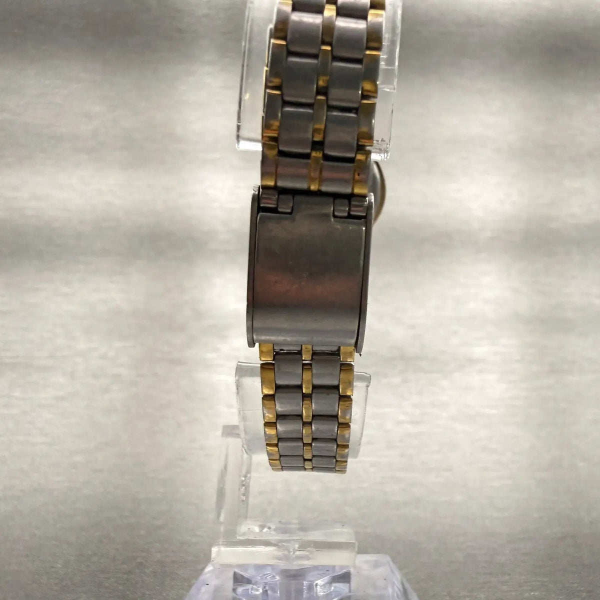 48302328