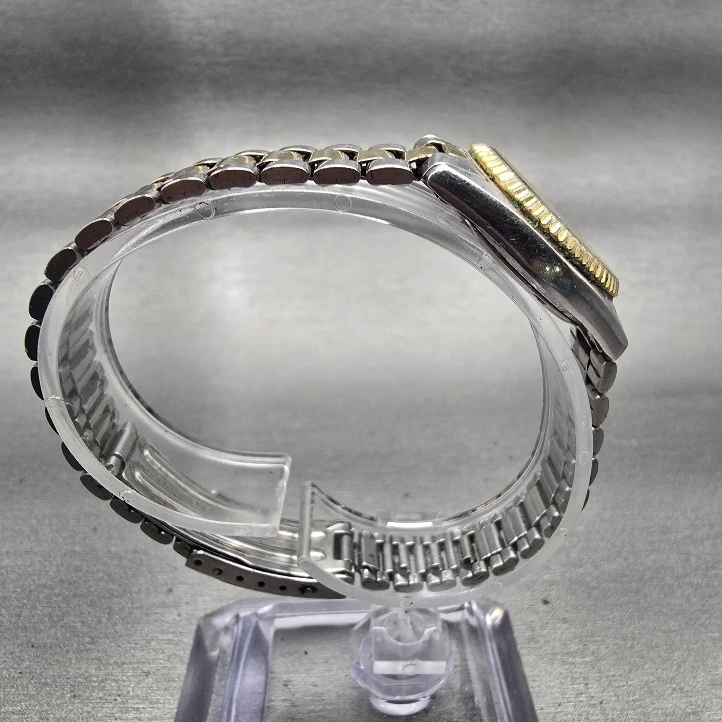Seiko SQ Watch Women 24mm Silver Dial Two Tone Daydate Round 3E23-0A69 New Batt8