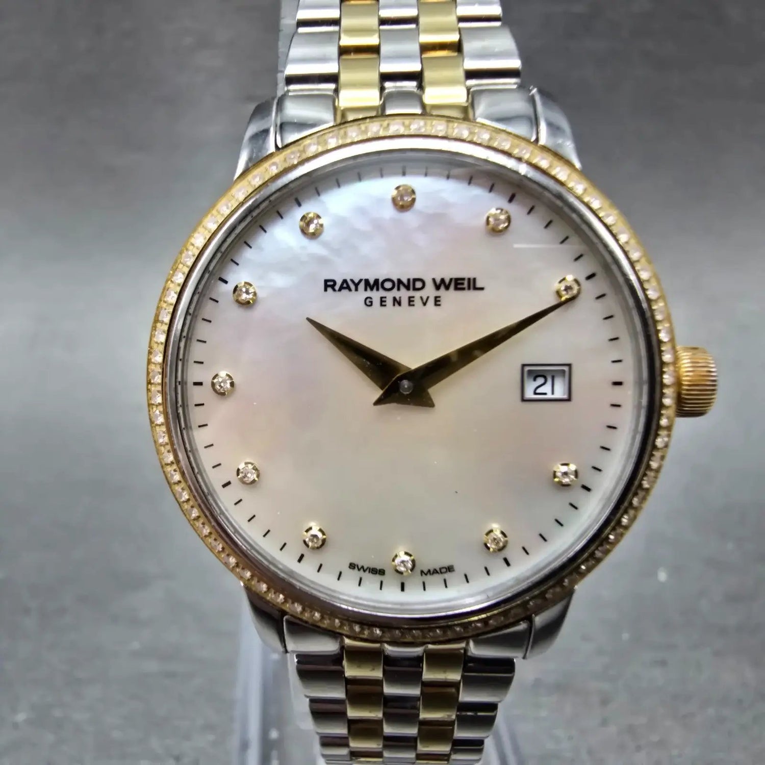 Raymond Weil Toccata Watch Women 29mm MOP Dial Two Tone Date 5988 New Battery0