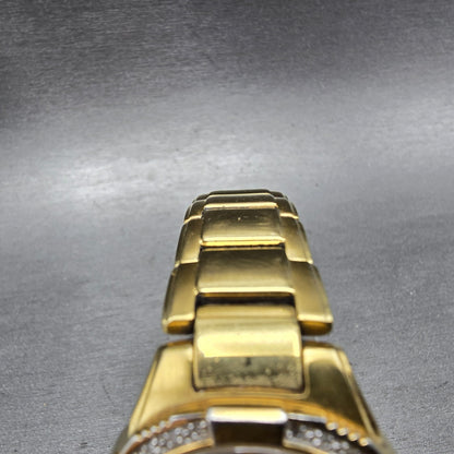 Citizen Eco-Drive Watch Women 30mm Silver Dial Gold Tone Date E013-S111676 Runs4