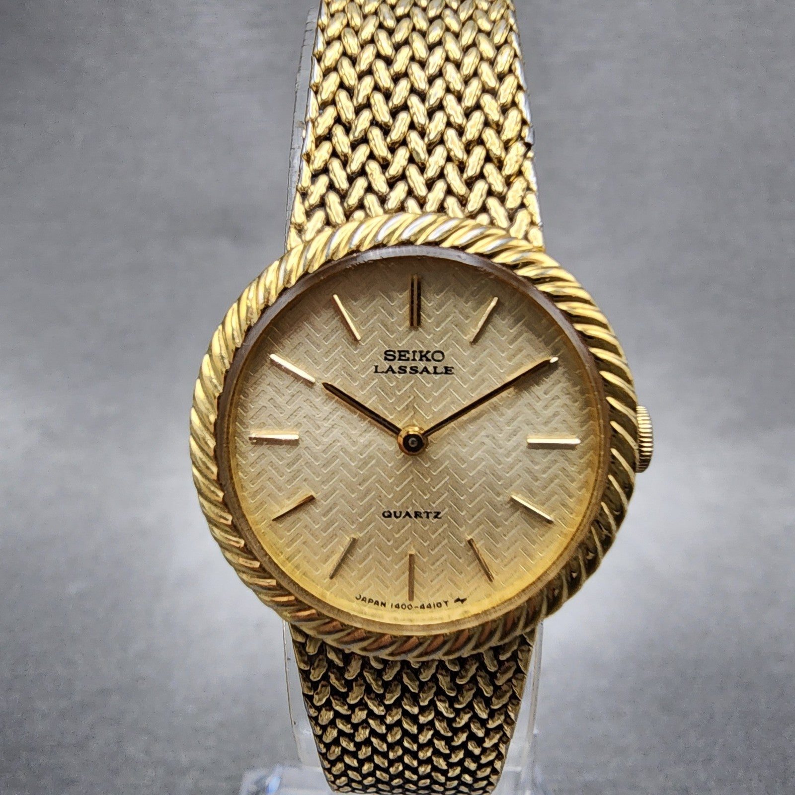 Seiko Lassale Watch Women 22mm Champagne Dial Gold Tone 14000479 New Battery0