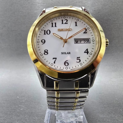 Seiko Solar Watch Men 37mm White Dial Two Tone Daydate Round V158-0AB0 Runs JP735