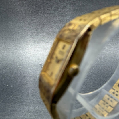 Seiko Tank Watch Women 12mm Champagne Dial Gold Tone 2E20-5559 New Battery VTG 22