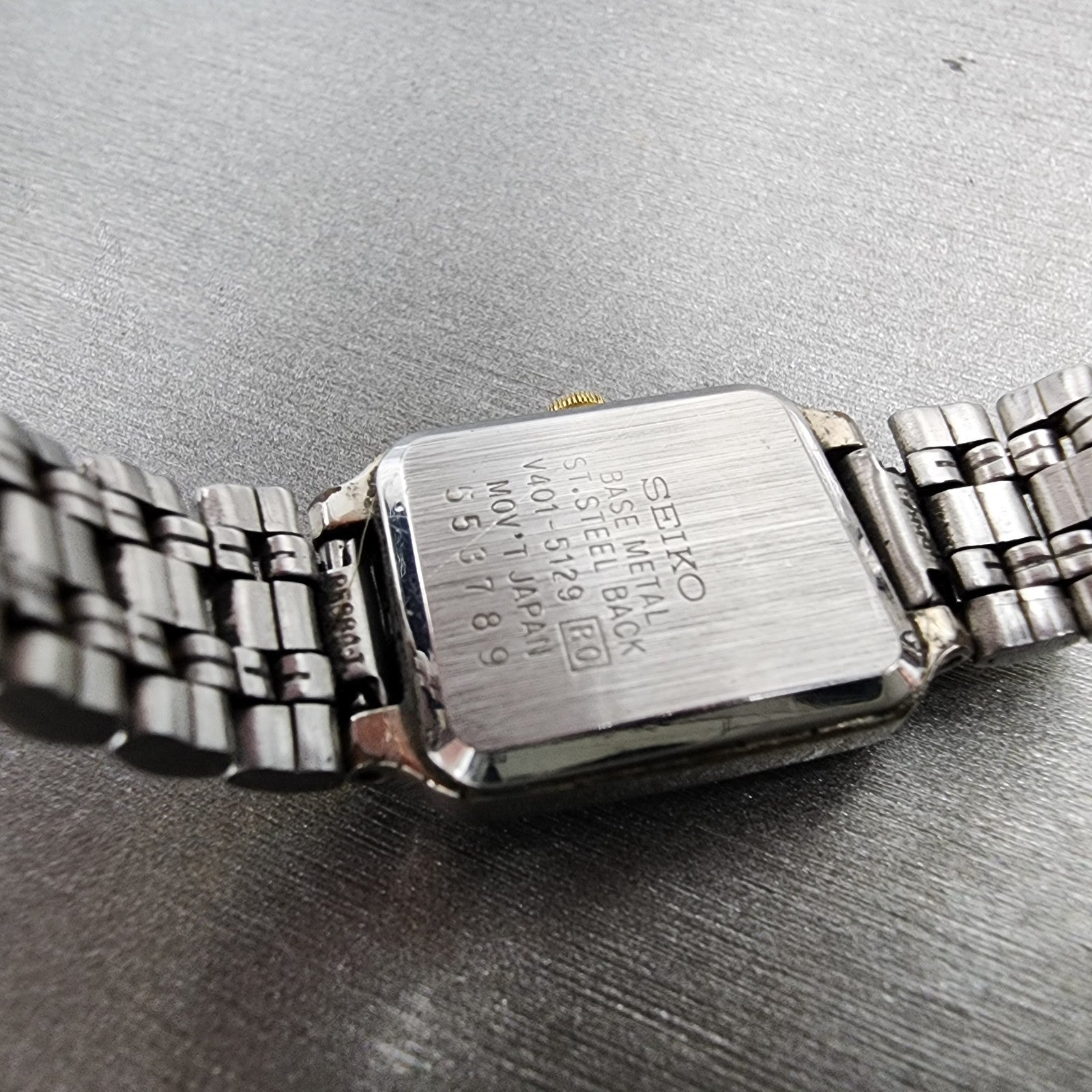 Seiko Tank Watch Women 18mm White Dial Two Tone Rectangle V4015129 New Battery9