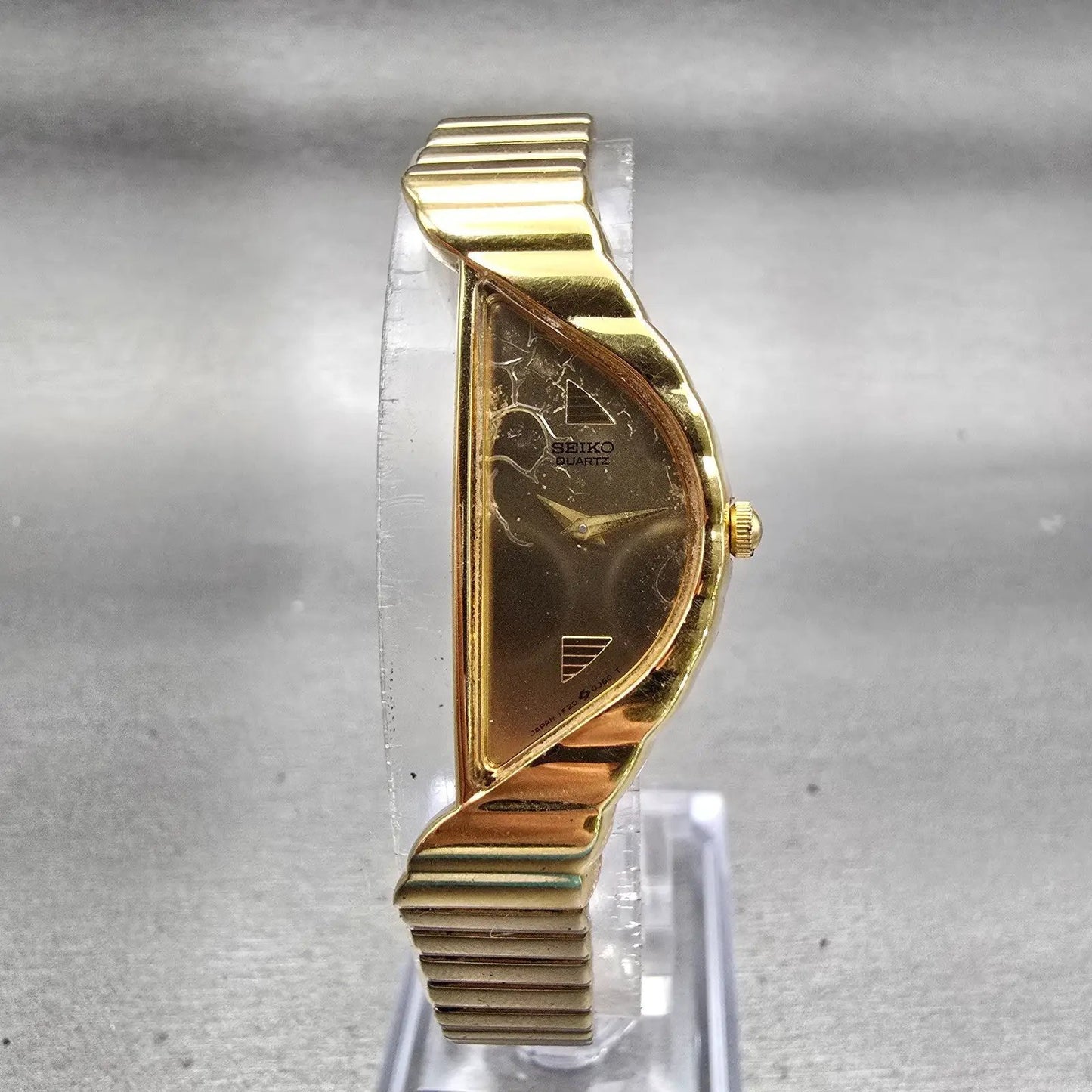 Seiko Watch Women 15mm Gold Dial Gold Tone Asymmetrical 1F20-5D59 New Battery0