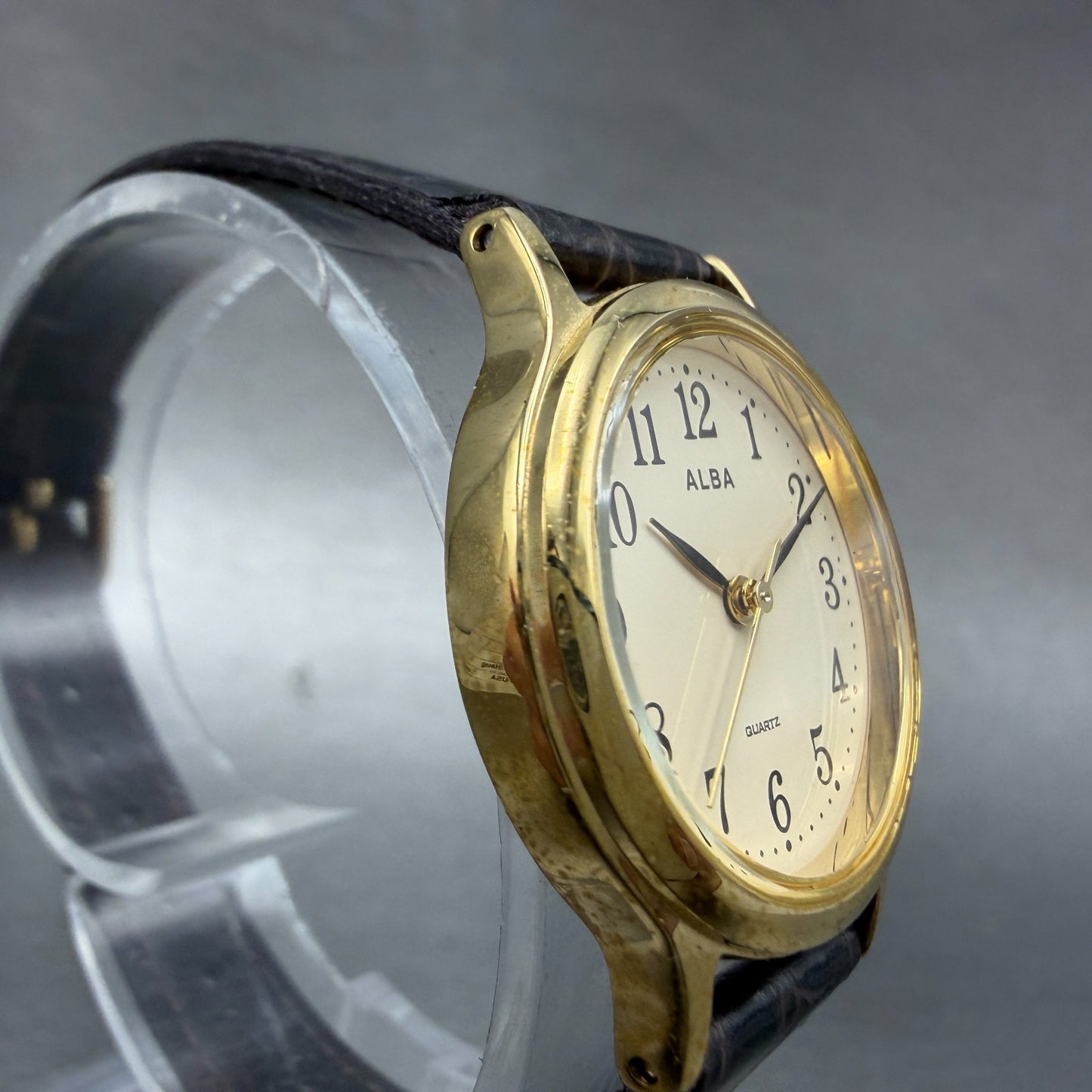 Seiko Alba Watch Women 27mm Cream Dial Gold Tone Round Y121-K990 New Battery VTG3