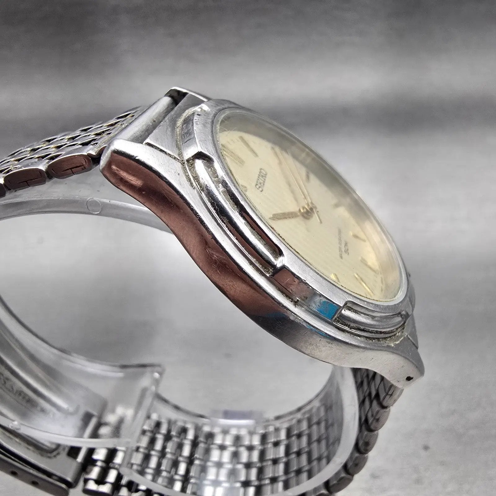 Seiko Watch Men 36mm Champagne Dial Silver Tone Round 7N01-0AL0 New Battery VTG3