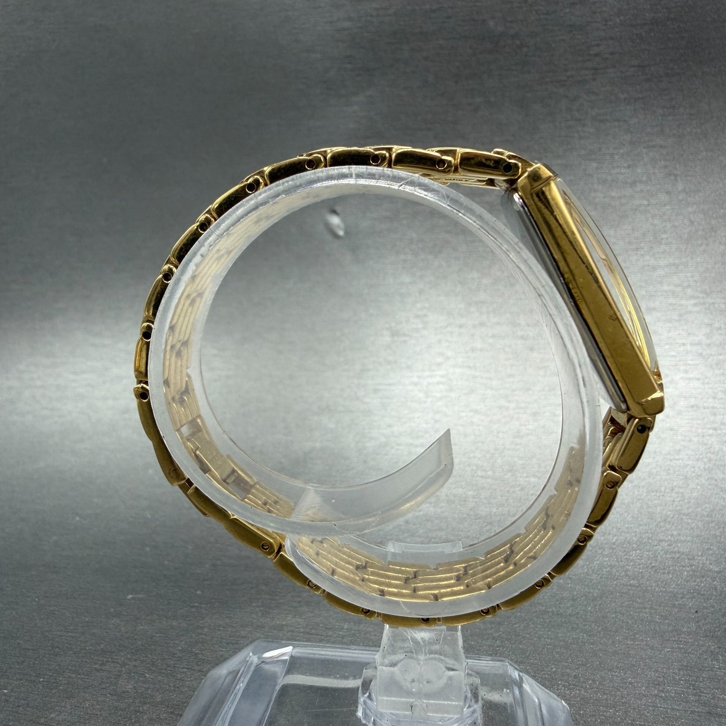 Seiko Tank Watch Women 14mm MOP Dial Gold Tone Rectangle 2e20-7609 New BatteryAB8