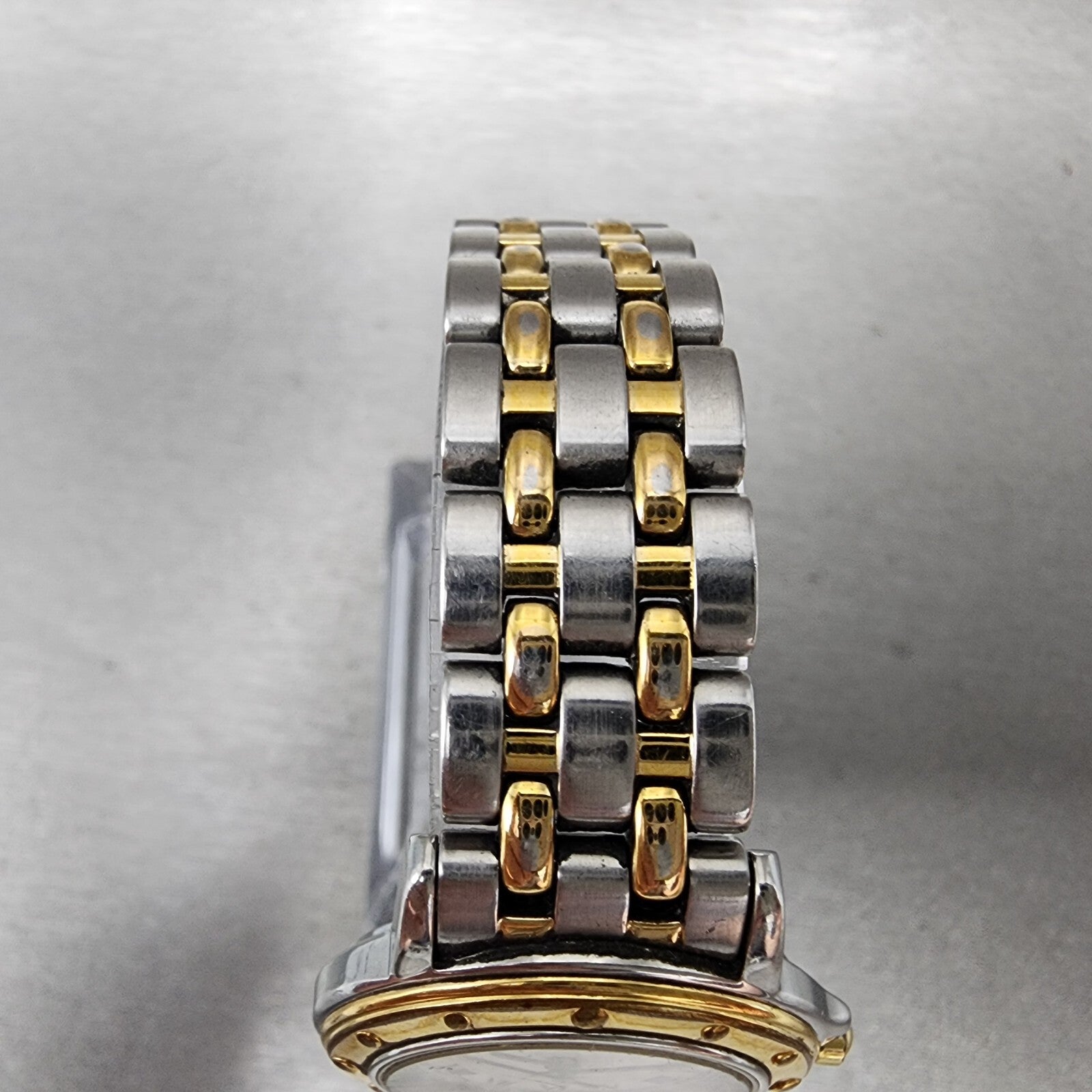 Raymond Weil Tango Watch Women 28mm White Dial Two Tone Date Round New Battery A4