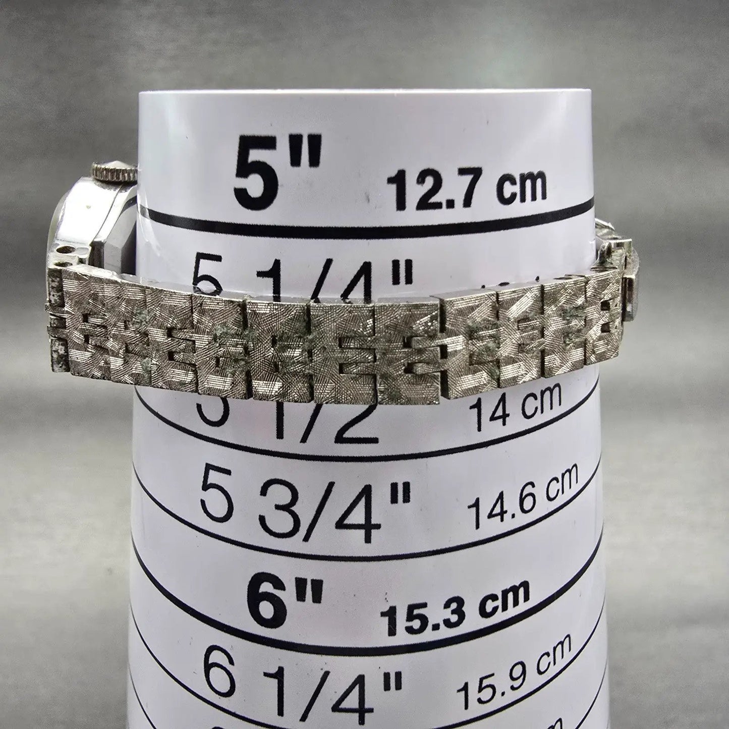 Seiko Watch Women 17mm Silver Dial Silver Tone Oval 11-7619 Manual Wind Runs VTG9