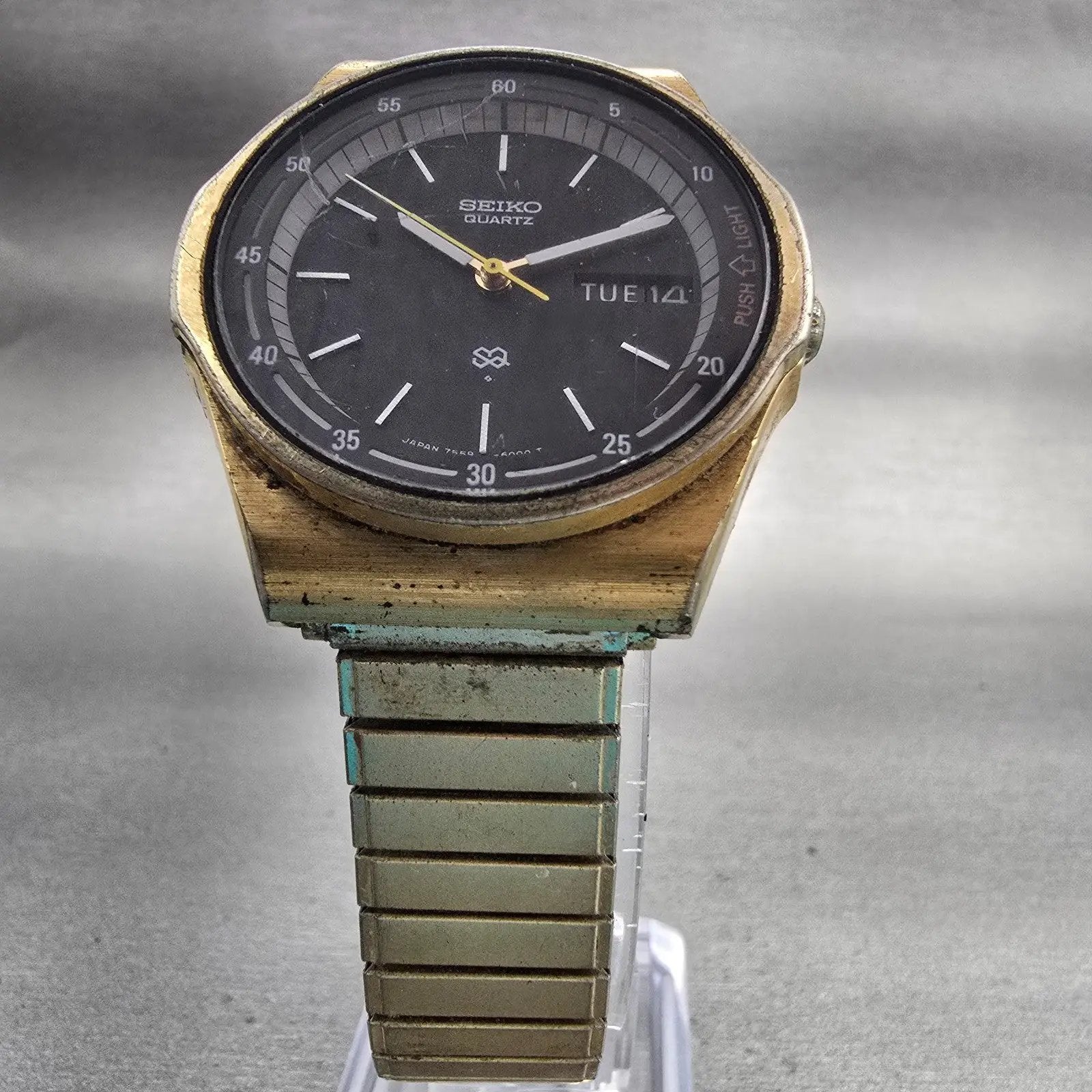 Seiko SQ Watch Men 36mm Black Dial Gold Tone Daydate 7559-6009 New Battery READ5