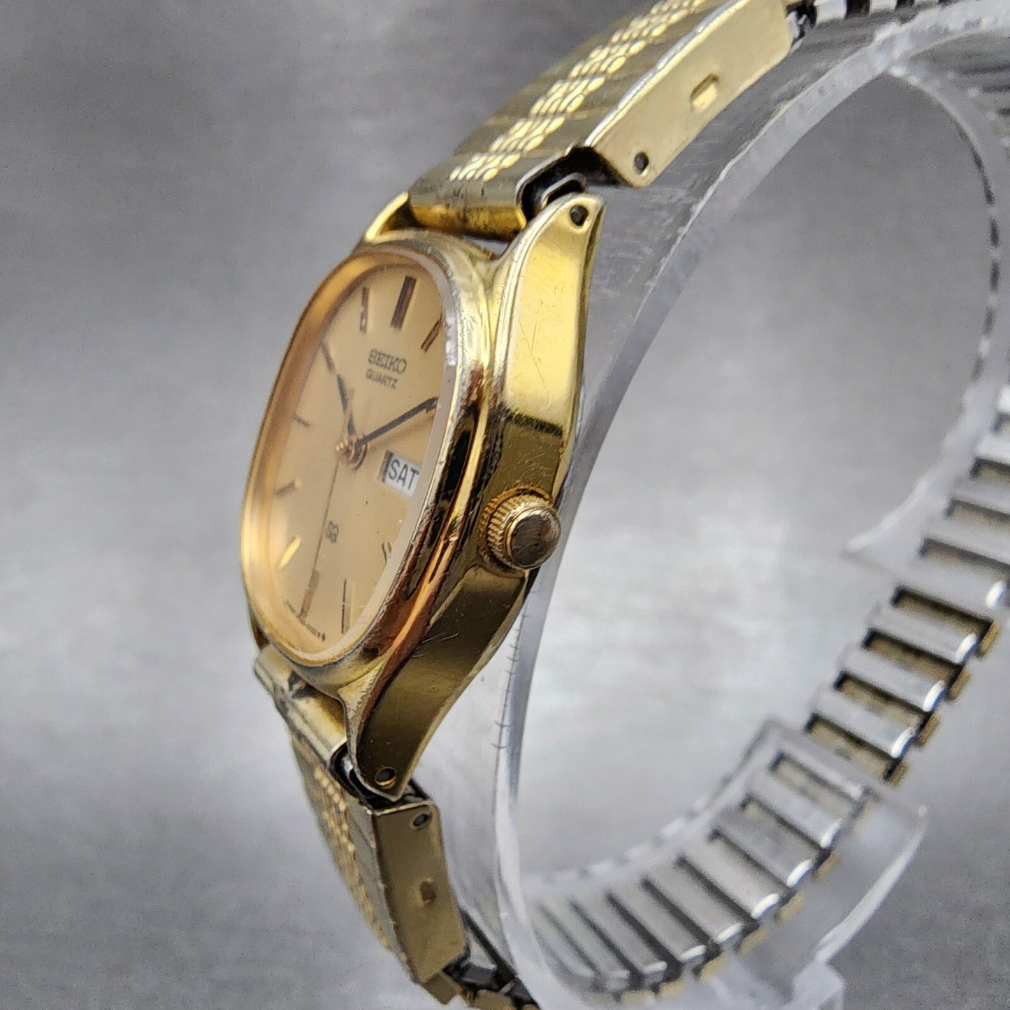 VTG Seiko SQ Watch Women 22mm Gold Dial Gold Tone Daydate Oval 34235040 NewBatt3