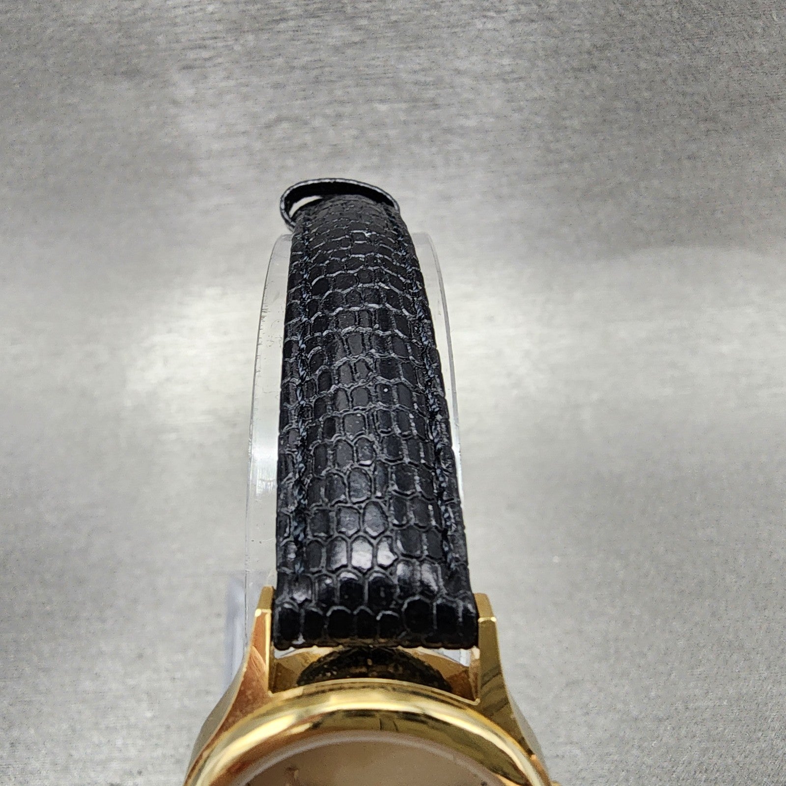 Wittnauer Pegasus Watch Women 24mm Champagne Dial Gold Tone Round New Battery4