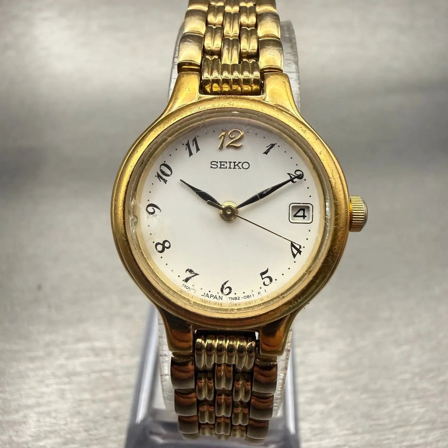 Seiko Watch Women 23mm White Dial Gold Tone Date Round 7N82-0228 New Battery VTG0