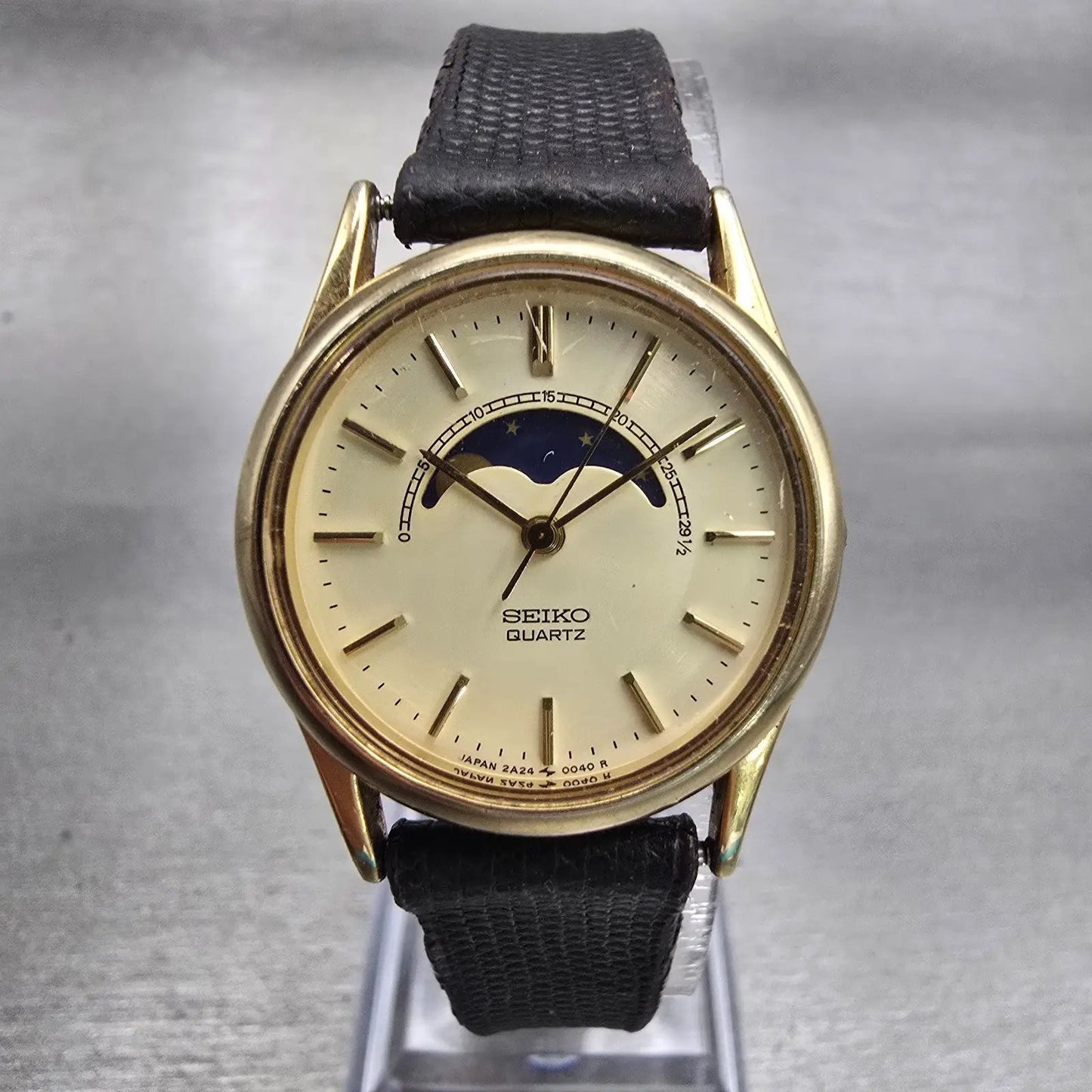 Seiko Moon Phase Watch Women 24mm Cream Dial Gold Tone Round 2A24-0028 New Batt0