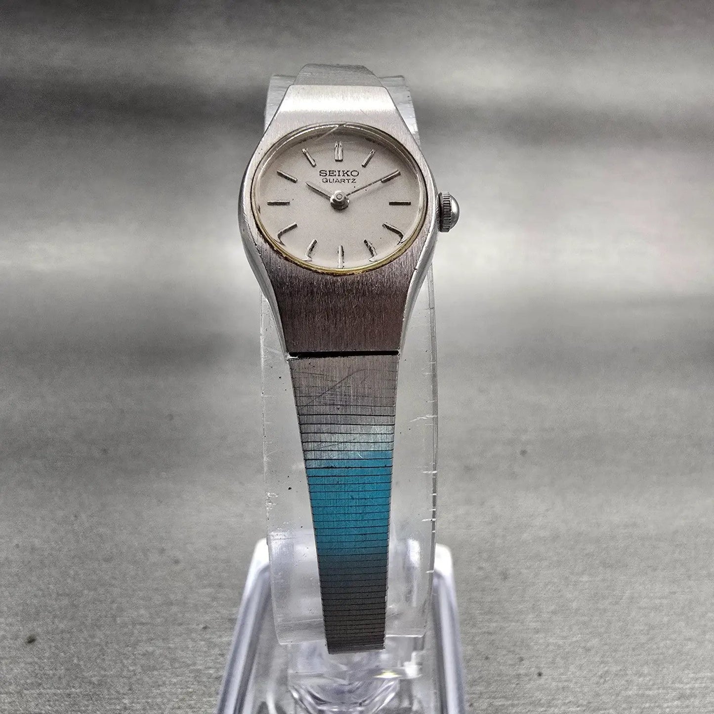 Seiko Watch Women 16mm Silver Dial Silver Tone Oval 5420-0029 New Battery VTG5