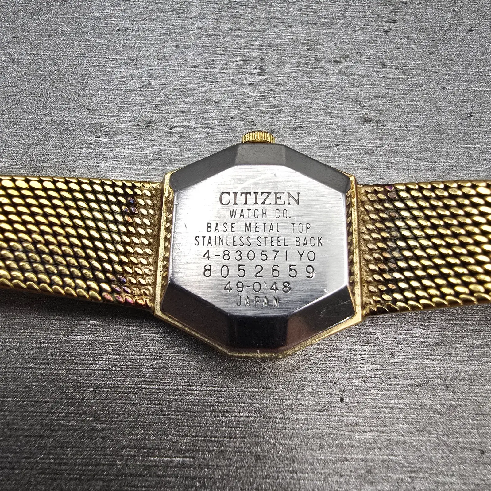 Citizen CQ Watch Women 21mm Champagne Dial Gold Tone Oval 4-830571 New Battery10