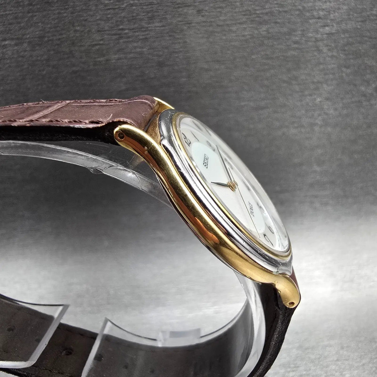 Seiko Dolce Watch Men 33mm MOP Dial Two Tone Round 5E31-6D60 New Battery3