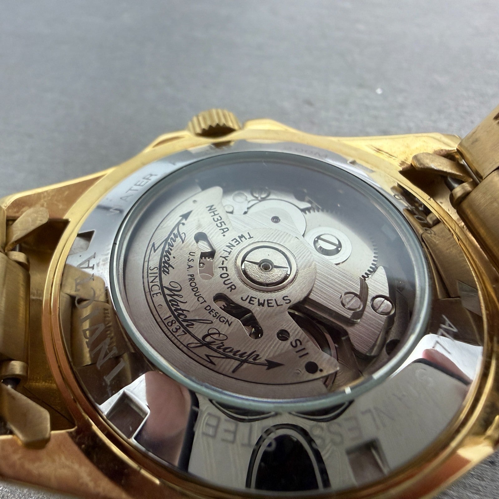 Invicta Pro Diver Watch Men 40mm Champagne Dial Gold Tone Date Automatic Runs9
