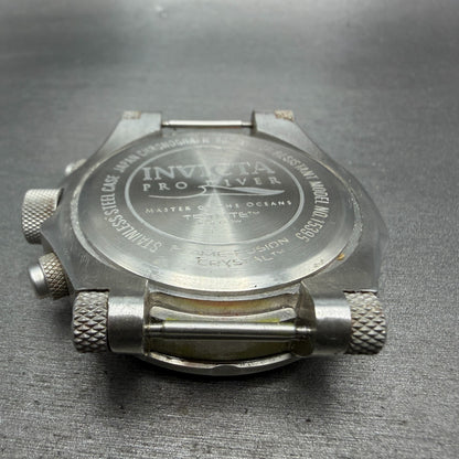 Invicta Pro Diver Chrono Watch Men 51mm Black Dial Silver Tone Date RoundCHIPPED8