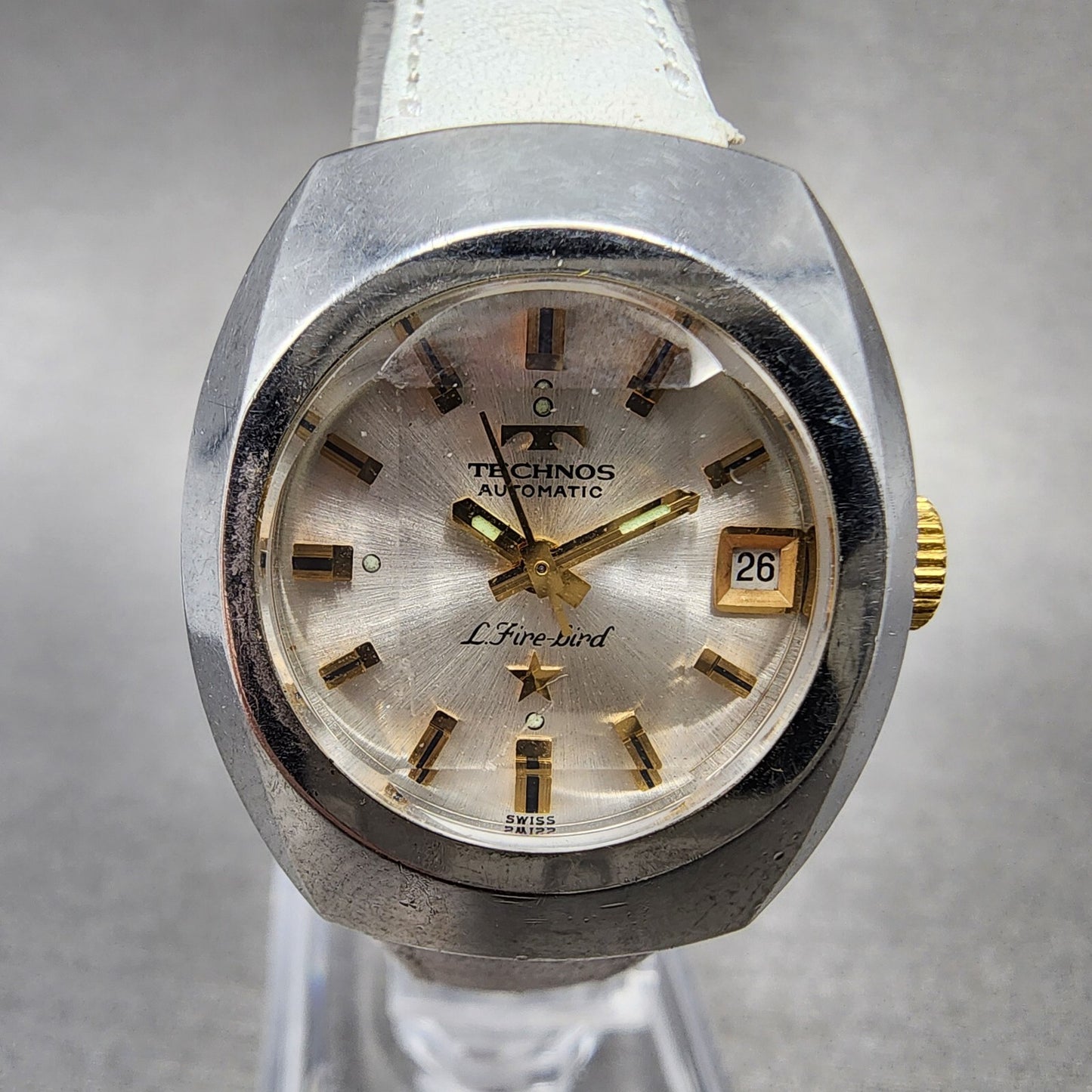 Technos Fire Brid Automatic Watch Women 25mm Whtie Dial Steel Date Runs VTG0