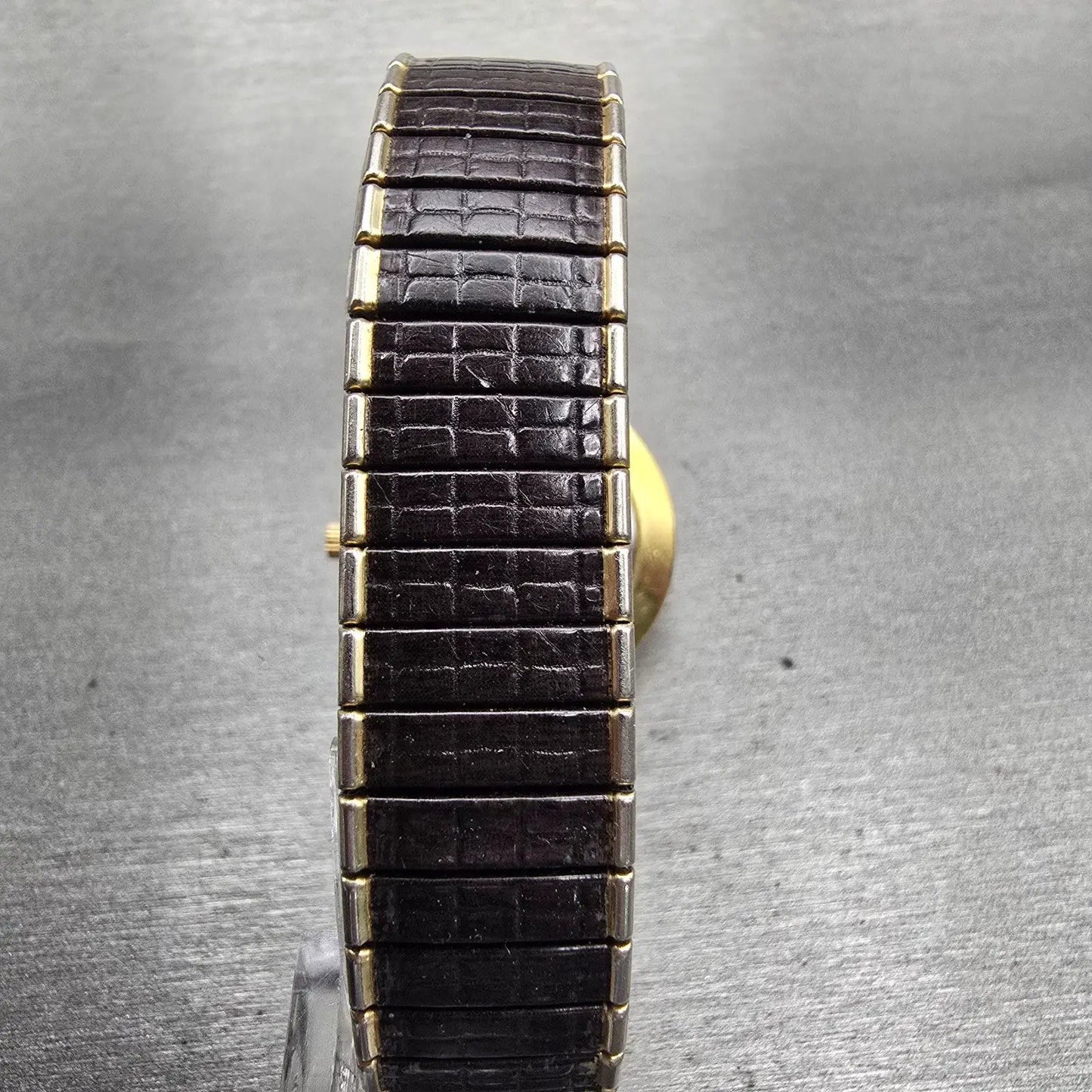 Seiko Watch Men 33mm Champagne Dial Gold Tone Round 2620-0139 New Battery VTG7