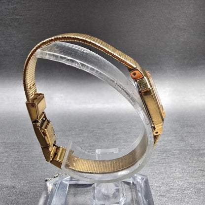 Seiko Watch Women 17mm Gold Dial Gold Tone Rectangle 4N00-5139 New Battery JP r28