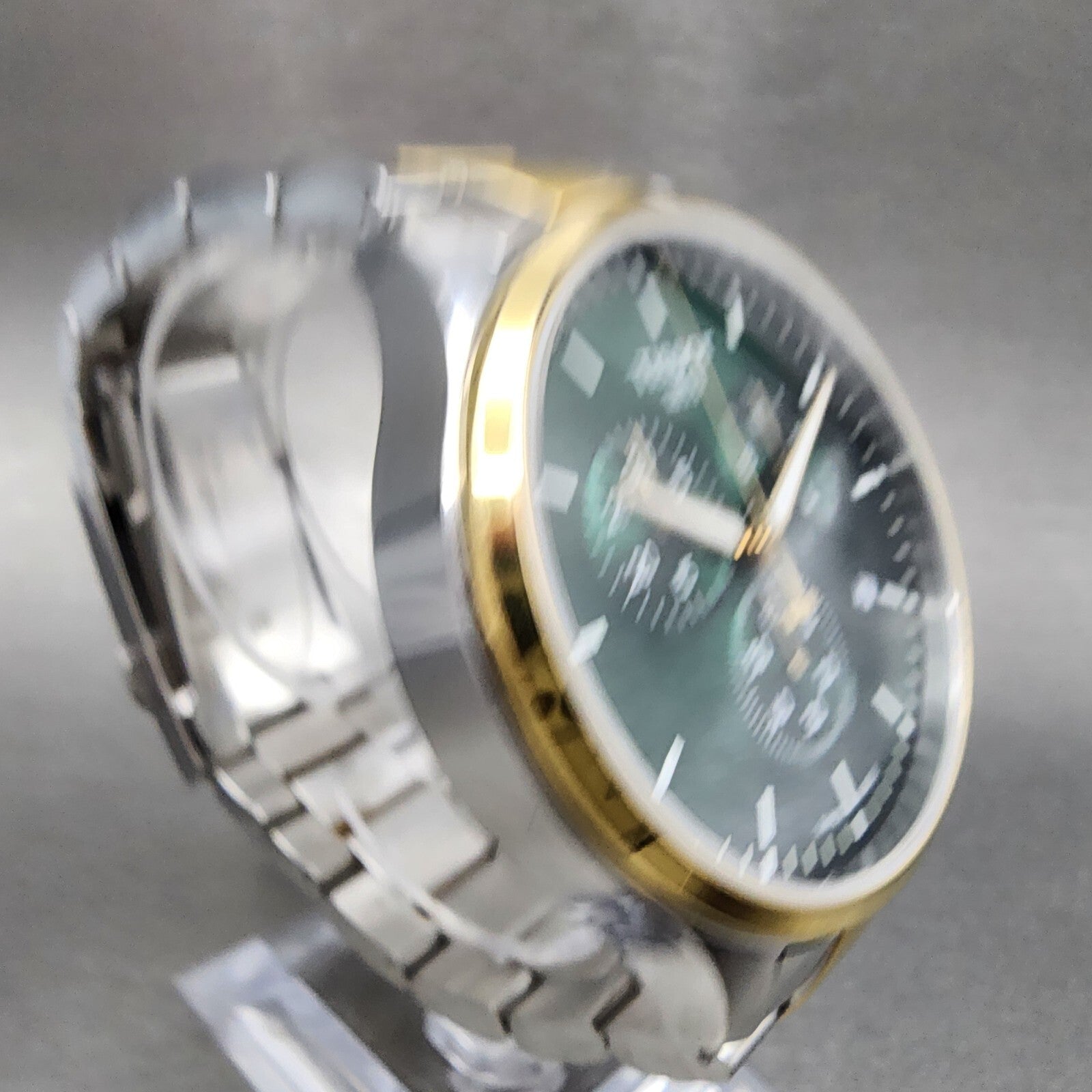 Tissot Chrono XL Classic Watch Men 45mm Green Dial Two Tone Date Round Swiss3