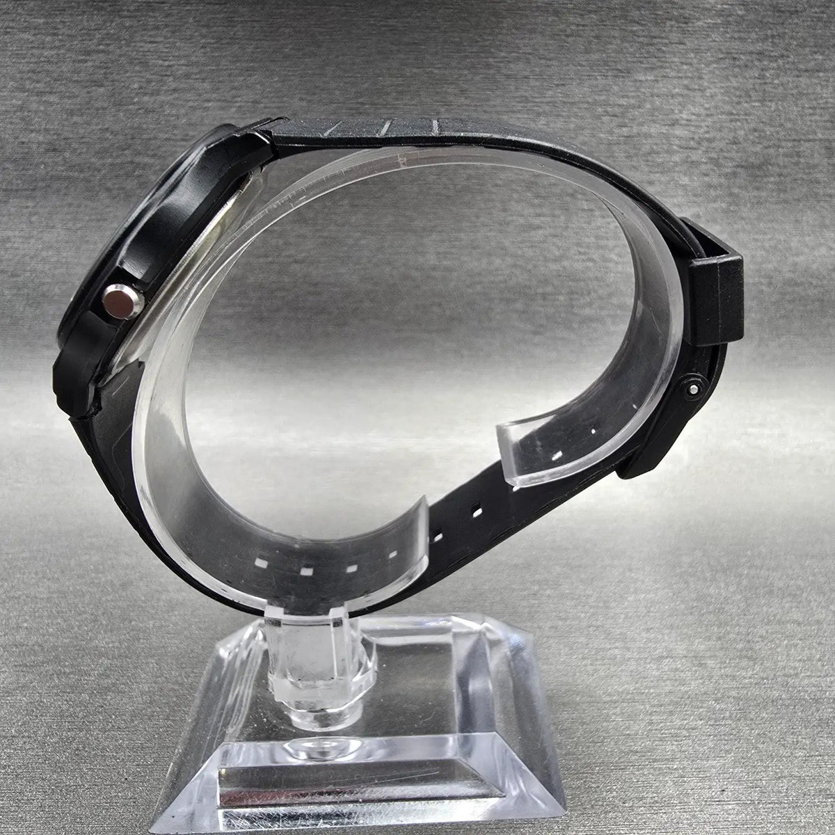 Casio Watch Men 33mm Black Dial Black Case Round MQ-24 New Battery JP6