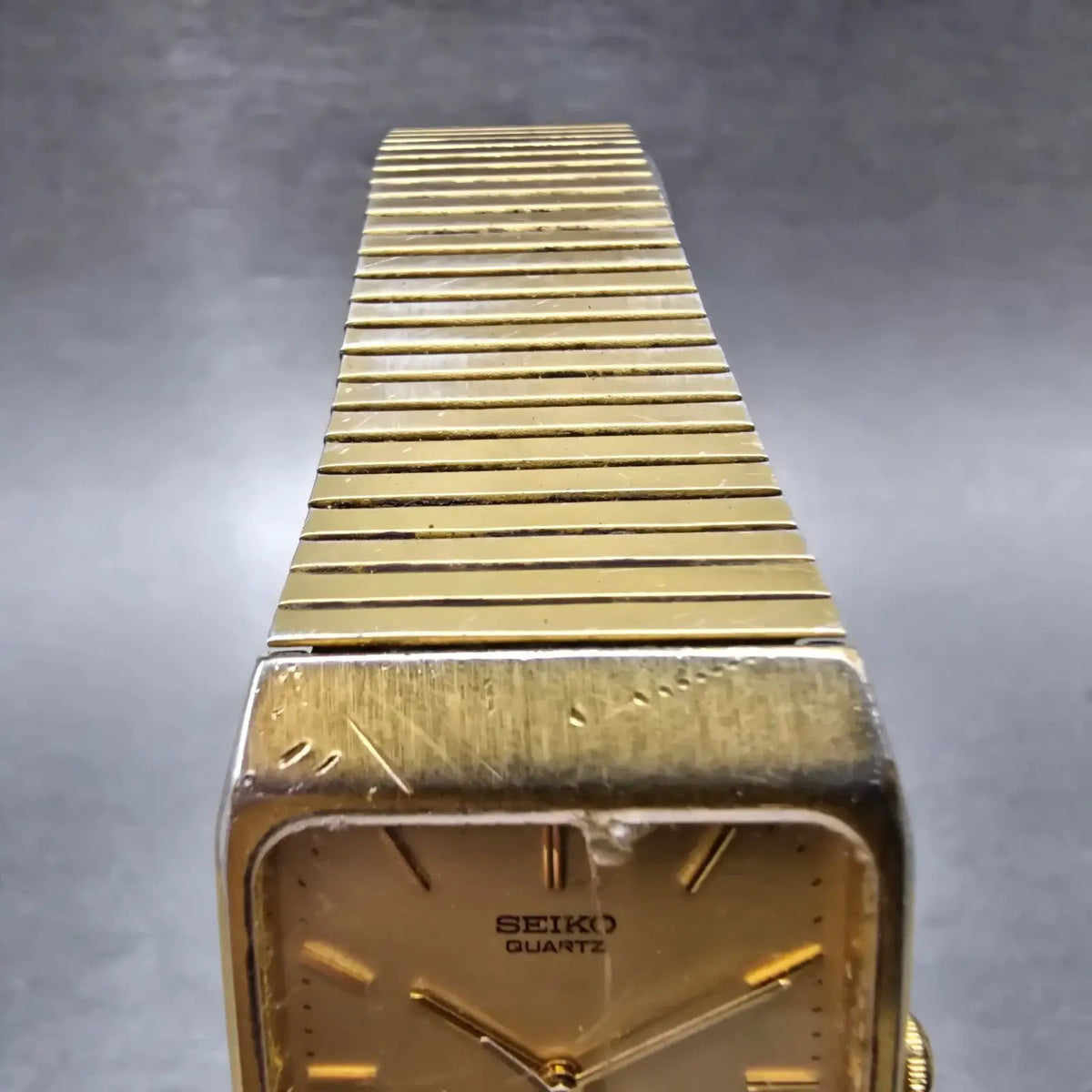 Seiko Tank Watch Men 26mm Gold Dial Gold Tone Rectangle 5Y95-5000 PARTS LP5