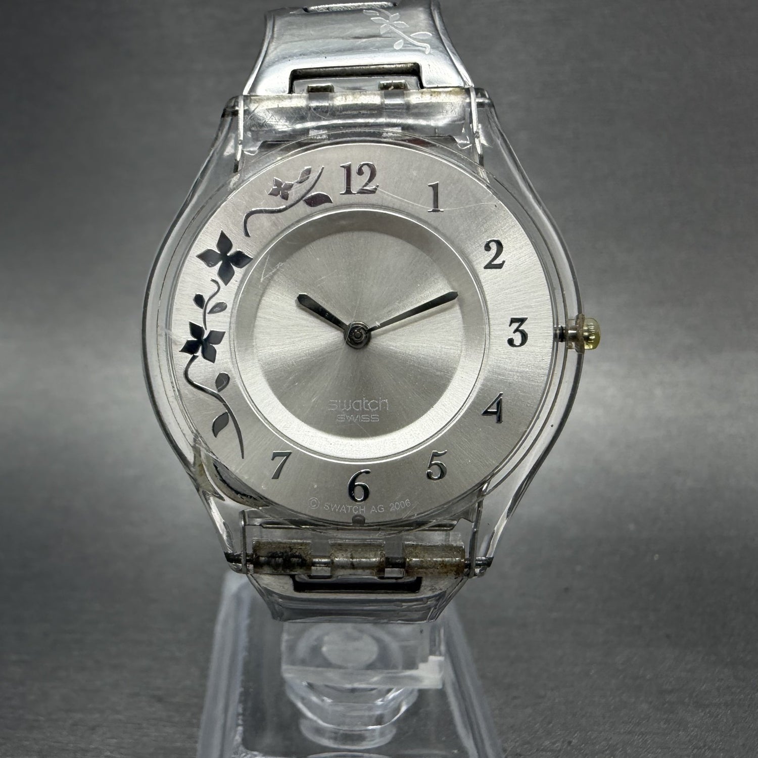 Swatch Climber Flowery Watch Women 34mm Silver Dial Clear Tone SFK300G New Batt0